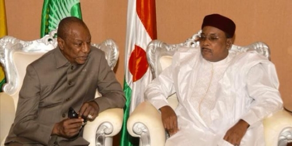 Guinée-Niger: Mahamadou  ISSOUFOU  tacle sévèrement Condé